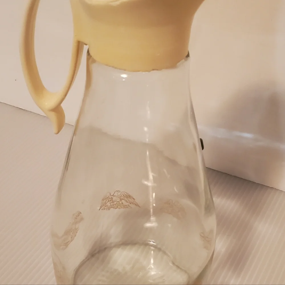 Vintage Log Cabin Syrup Dispenser Glass Eagle Pitcher Cottagecore Carafe MCM